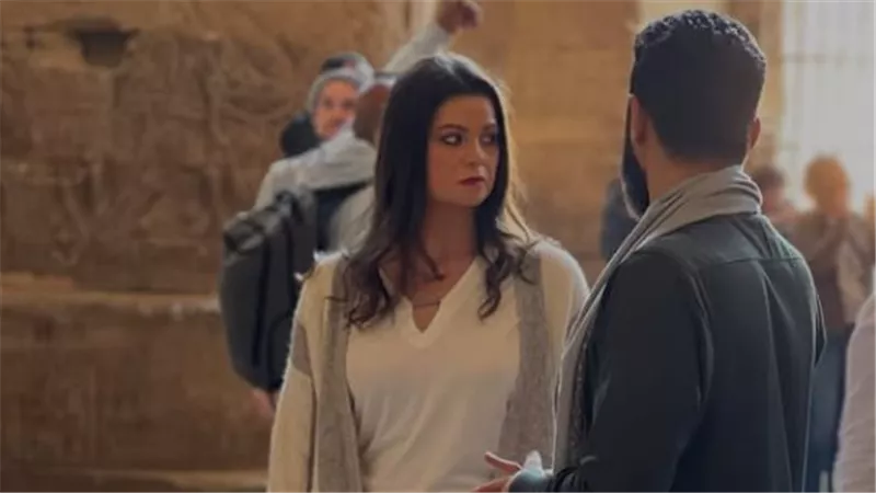 سعيدة بـ «تاج » .. يسرى اللوزي تحتفل بإنتهاء تصوير دورها فى مسلسل المداح 5 