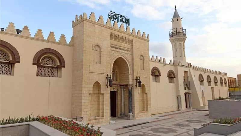 قصة جامع.. تعرف على أول مسجد في مصر شارك في بنائه الصحابة