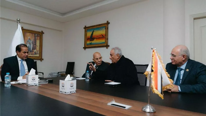حزب الجبهة الوطنية يناقش قانون الانتخابات البرلمانية وتقسيم الدوائر