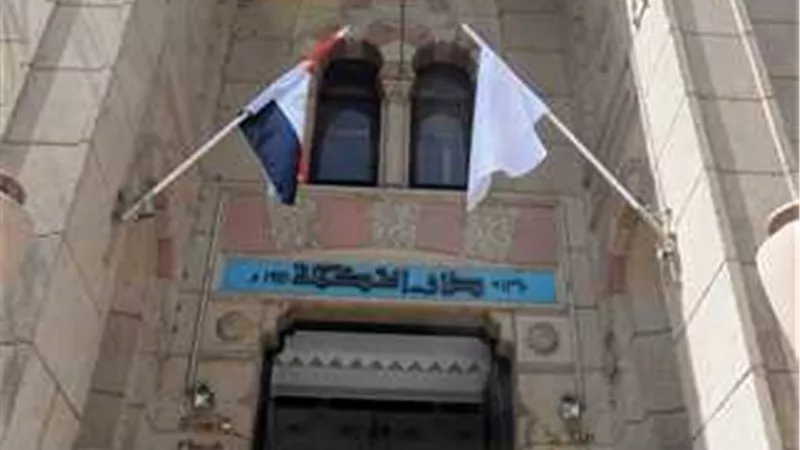 نقابة الأطباء تبحث مع مجلس النواب مواد مشروع قانون المسؤولية الطبية والخطأ الطبي