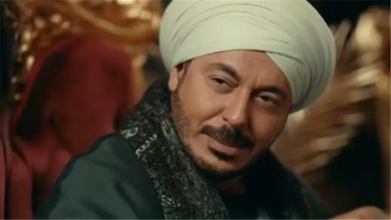 مسلسل حكيم باشا الحلقة 22.. حديث مصطفى شعبان مع زوجاته الثلاثة بعد وفاة عمه