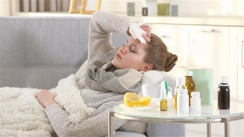طرق منزلية فعالة للتخفيف من أعراض الزكام ونزلات البرد