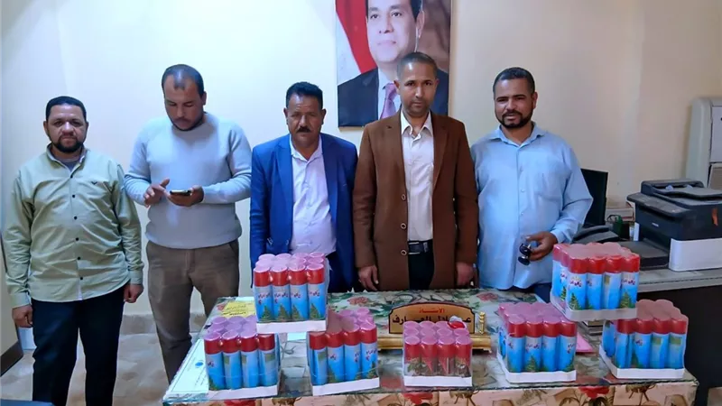 الوحدات المحلية بسوهاج تواصل حملاتها للقضاء على ظاهرة انتشار الألعاب النارية |  صور 