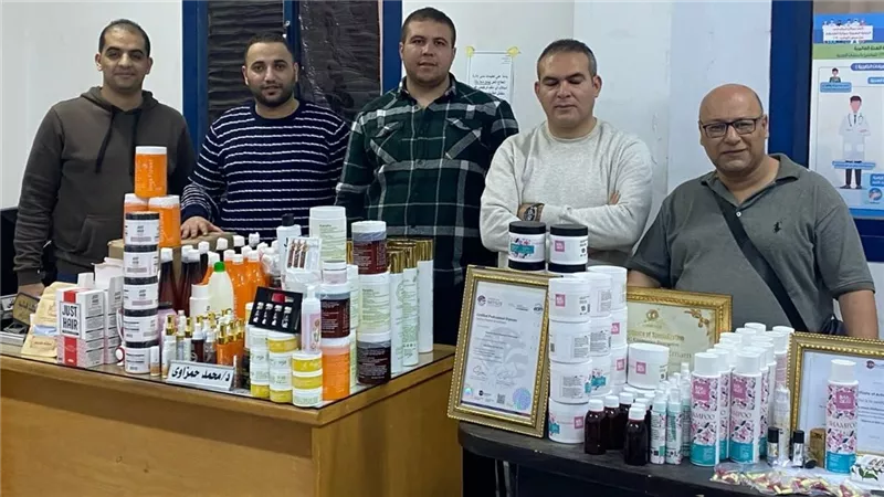 بداخلهما مستحضرات مجهولة المصدر.. ضبط مركزي تجميل بدون ترخيص في الفيوم 