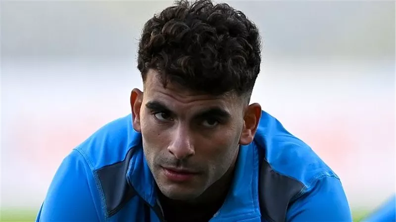 أحمد حسن: زيزو لم يوقع رسميا للأهلي وكولر وافق على ضم اللاعب