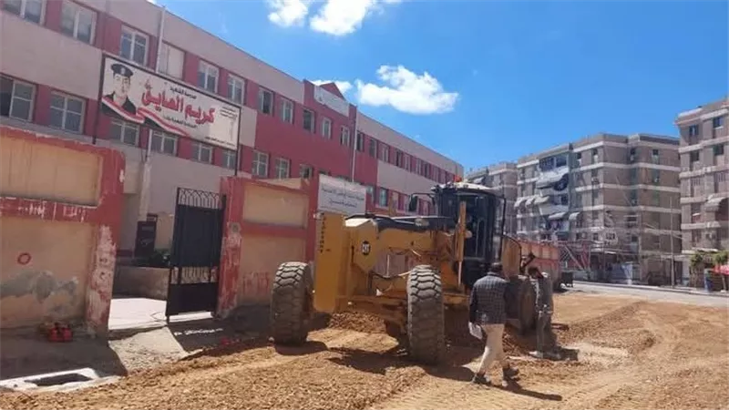 استمرار أعمال التطوير الشاملة بمنطقتي السلام الجديد والتصنيع بحي الضواحي ببورسعيد 