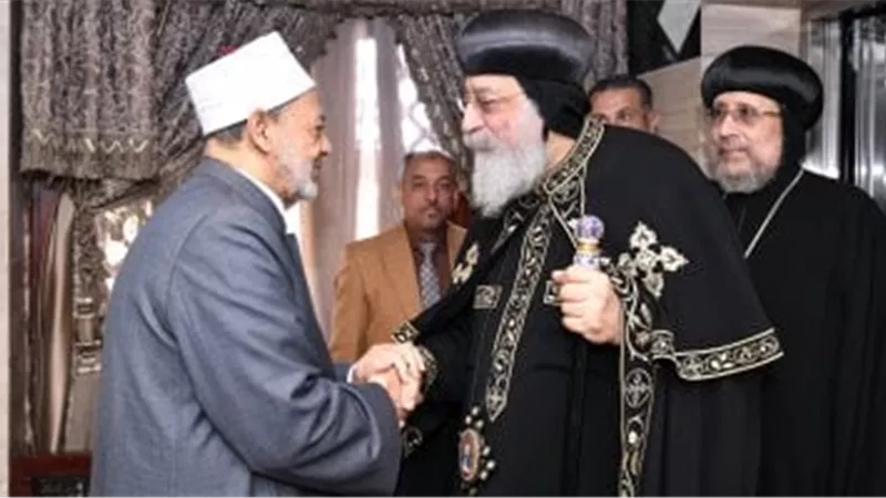 البابا تواضروس الثاني يزور مشيخة الأزهر لتهنئة الإمام الأكبر بعيد الفطر