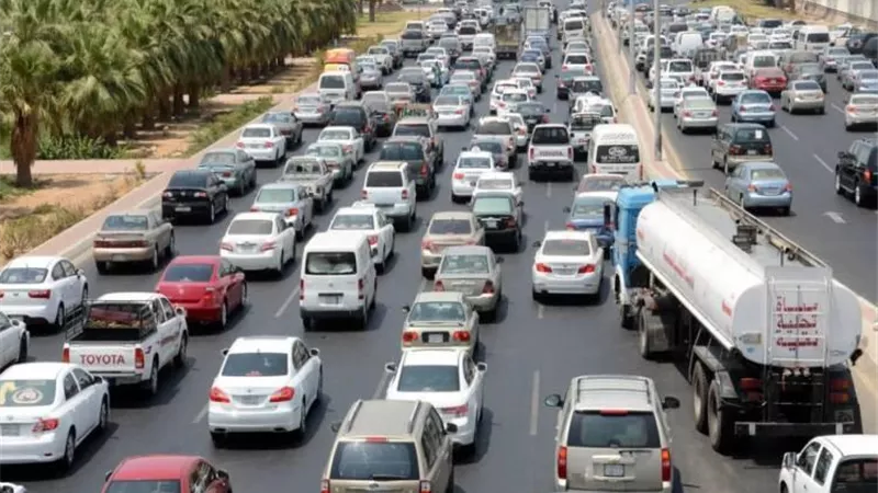 كثافات مرورية مرتفعة بمحاور القاهرة والجيزة صباح اليوم