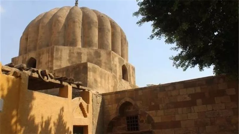 «الآثار» تعلن قرب افتتاح مقام شبيه الرسول ﷺ للزيارة  