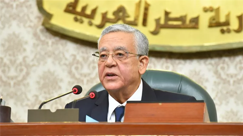 نائب لرئيس النواب: إزاي بتقعد بالساعات من غير ما تتحرك.. وجبالي: بفضل الله 