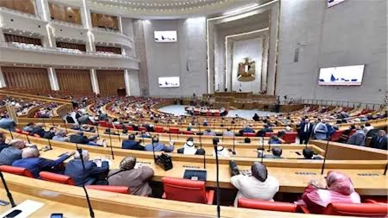 طلبات إحاطة لرئيس الوزراء بعد زيادة البنزين: القرار صدر دون الرجوع للبرلمان