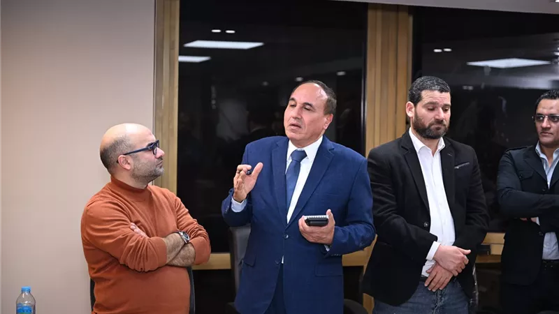 مشروع المستقبل .. عبدالمحسن سلامة يعلن تخصيص 20 ألف فدان للصحفيين | خاص