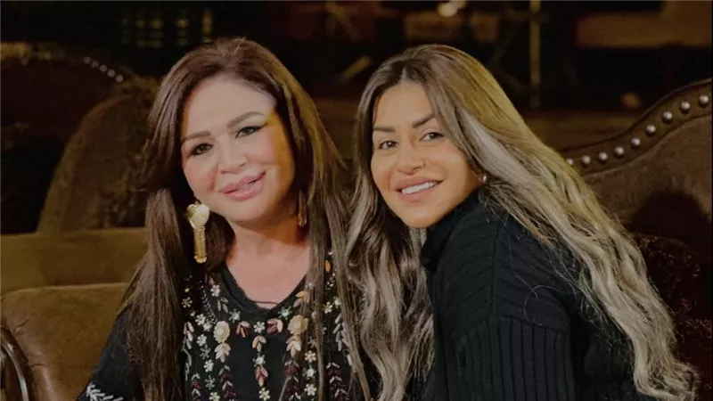 منة فضالي ل إلهام شاهين من سيد الناس: بحبك يا أحلى اعتماد