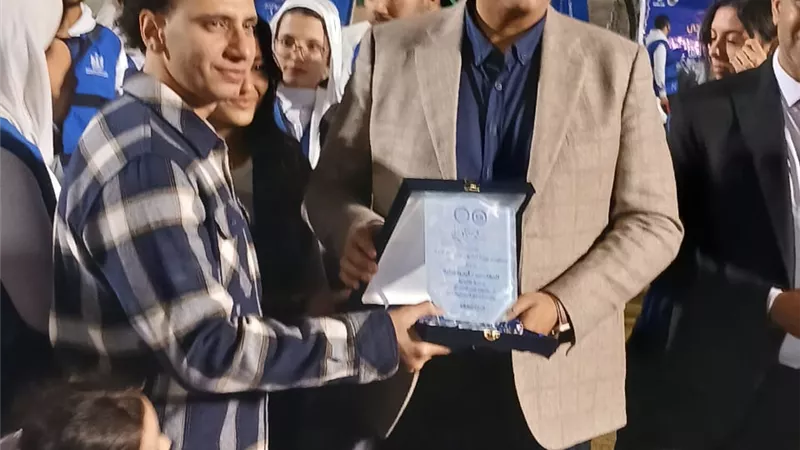 محافظ القليوبية يشهد فعاليات مُبادرة مُستقبلنا لفريق متطوعى وزارة الشباب والرياضة
