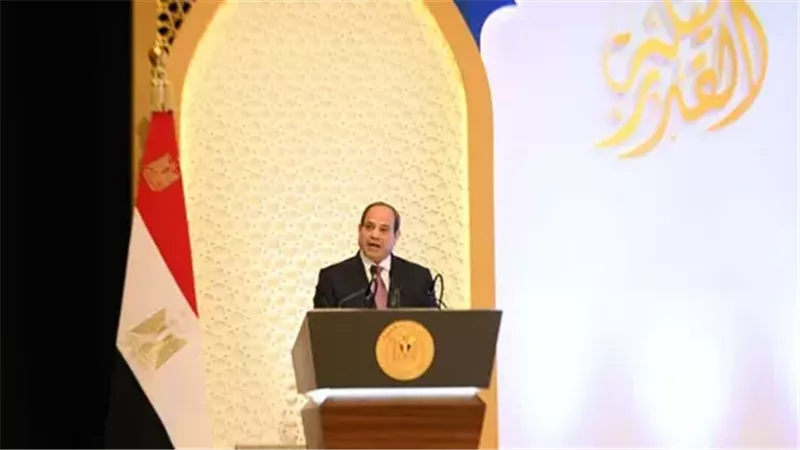 الرئيس السيسي: تعزيز القيم الأخلاقية مسئولية مشتركة ونحتاج خطاب إعلامي واع