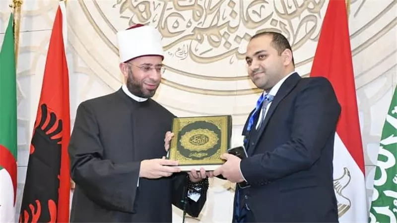 الأول بمسابقة الأوقاف الدولية: «الحصري» قدوتي.. والتكريم كان مستحيلا ثم أصبح واقعا (خاص)  