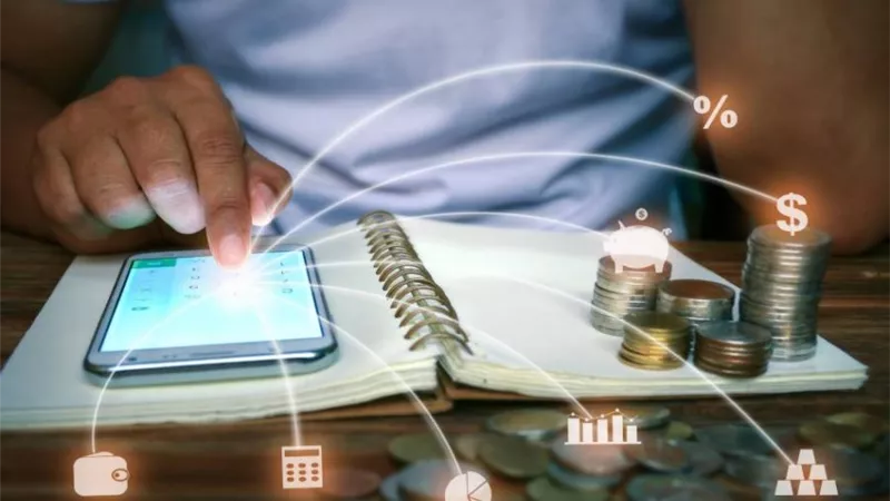 التحول الرقمي في المعاملات المالية خطة مصر لضبط السوق وحماية المستهلك| تقرير 
