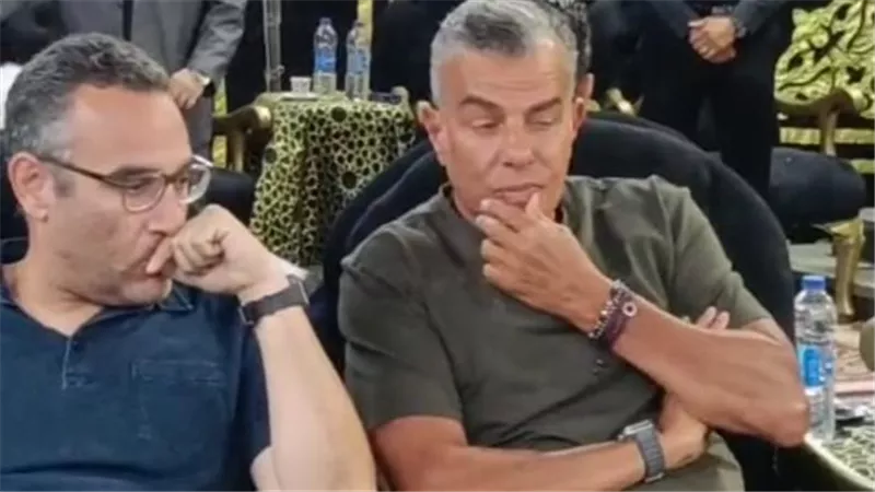 نجوم الكرة المصرية يواسون هشام العامري في وفاة والده