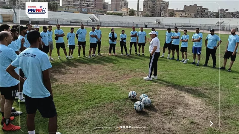 محاضرات حول المهارات الحركية والتربية البدنية للأطفال في دورة المدربين بالفيوم