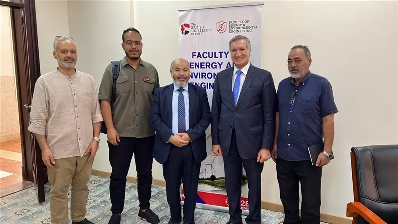 الجامعة البريطانية في مصر تستقبل الملحق الثقافي والأكاديمي بالسفارة الليبية 