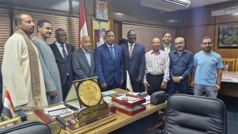 اتحاد العمال: تخصيص 5000 فدان للمصريين في كينيا |تفاصيل أضخم مشروع زراعي 
