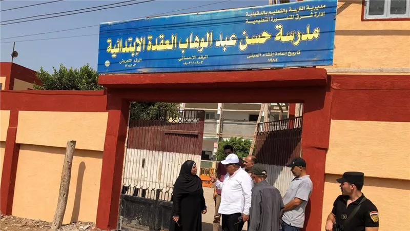 محافظ الدقهلية يتفقد تطوير المدارس والمؤسسات الخدمية بقرية منية بدواي