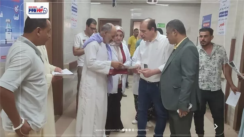 45 يومًا لمعالجة السلبيات.. نائب وزير الصحة يتفقد المنشآت الطبية بالمنيا  