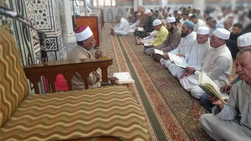 مساجد أوقاف الوادي تستنير بمقارئ الجمهورفي أجواء روحانية وتفاعل واسعة 
