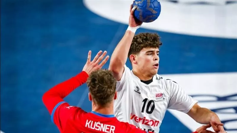 منتخب إسبانيا يتأهل إلى نهائي بطولة العالم للناشئين لكرة اليد 