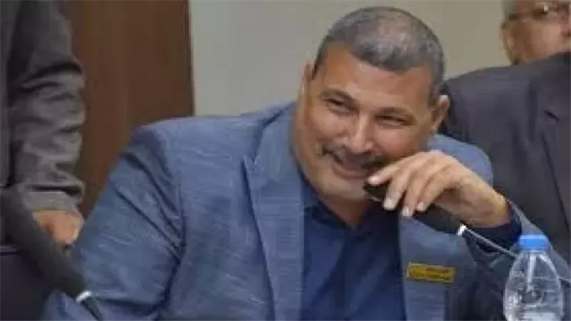 رئيس 
