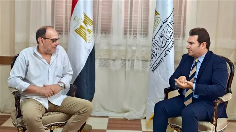 دمياط تواصل مسيرتها الثقافية.. انطلاق الصالون الثاني بعنوان 