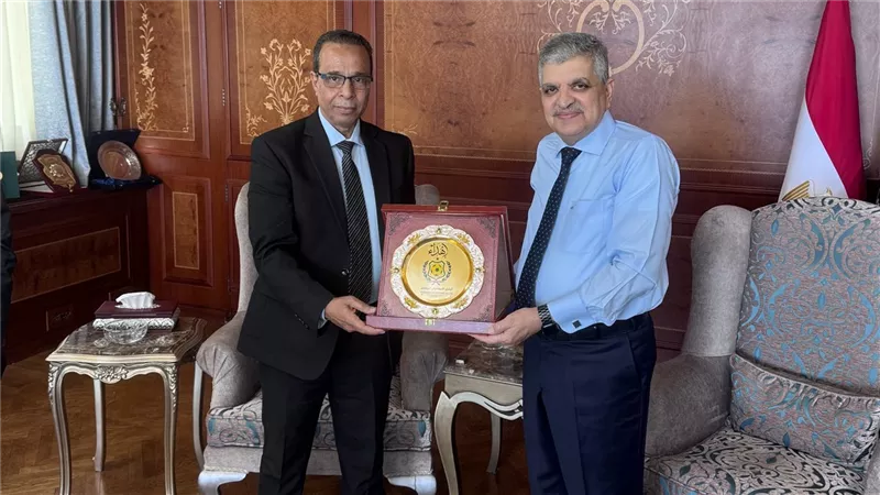 الفريق أسامة ربيع يساند الإسماعيلي ويدعم استضافة مبارياته الجماهيرية