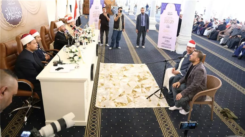 وزير الأوقاف يتفقد لجان التصفيات لمسابقة 