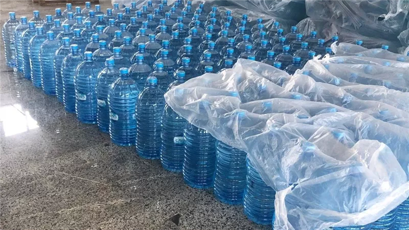 ضبط مصنع غير مرخص لتعبئة المياه بالقليوبية وإحالة المسؤولين للنيابة