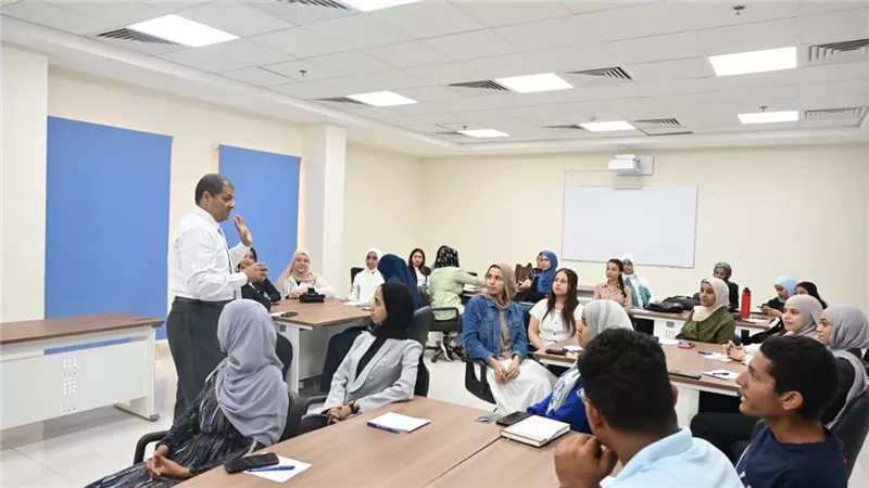 انطلاق أولى فعاليات التدريب لطلاب مبادرة 