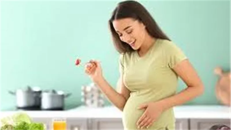 سمنة الأم قبل الحمل.. خطر صامت يهدد سلوكيات الأطفال