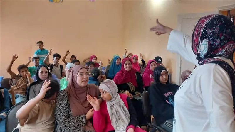 مراكز الشباب منابر للتثقيف.. جلسة حول زواج الأطفال بمشاركة شباب السويس