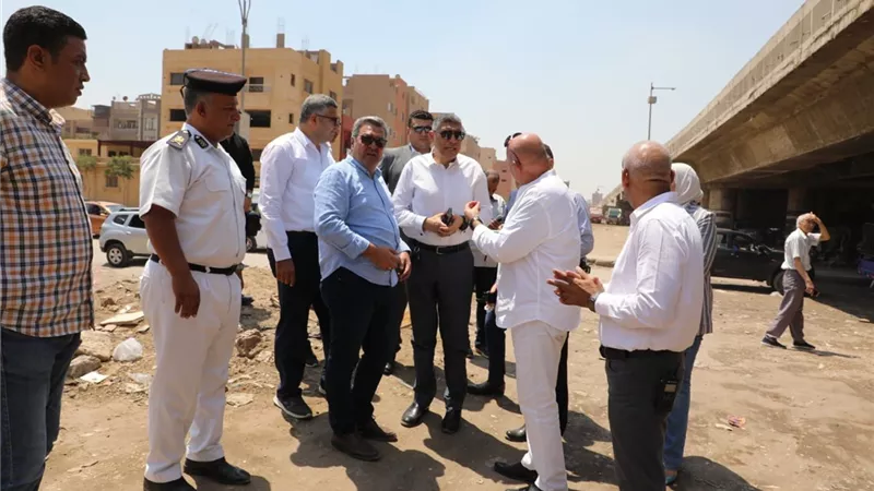 محافظ الجيزة يجري جولة مفاجئة لتكثيف جهود النظافة ومكافحة الإشغالات
