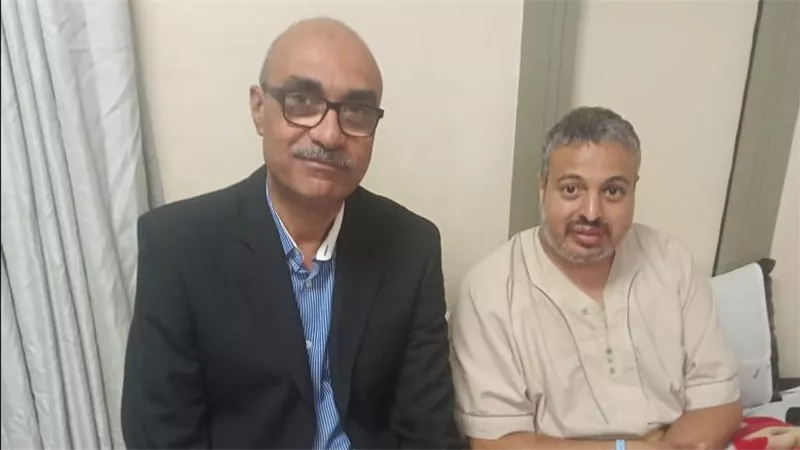 النائب إيهاب منصور خلال زيارته لـ«شهاب»: نموذج مشرف لشباب مصر