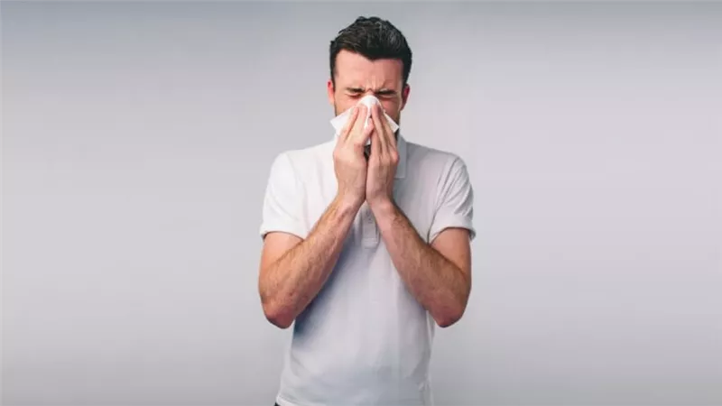ما حكم تشميت من تكرر عطاسه ..وما يقال له؟ دار الإفتاء توضح