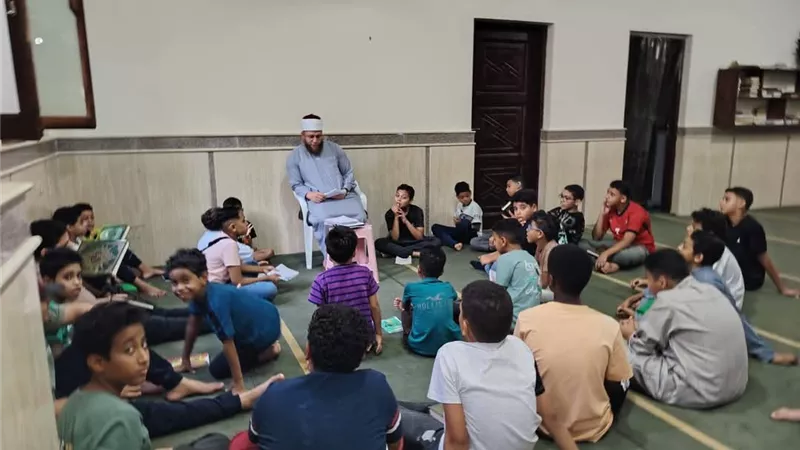 كتاتيب الأوقاف.. منارات تحفظ النشء وتنشر الوسطية في مساجد السويس 