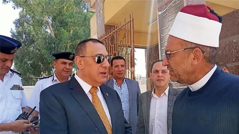 مدير أمن كفر الشيخ‎ يتفقد تأمين لجان امتحانات الدور الثاني بالثانوية الأزهرية 
