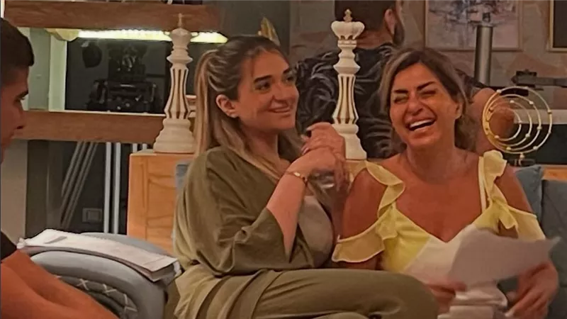 ملك زاهر قبل عرض مسلسل أزمة ثقة: شخصية مريم تعبتني وخدت من روحي