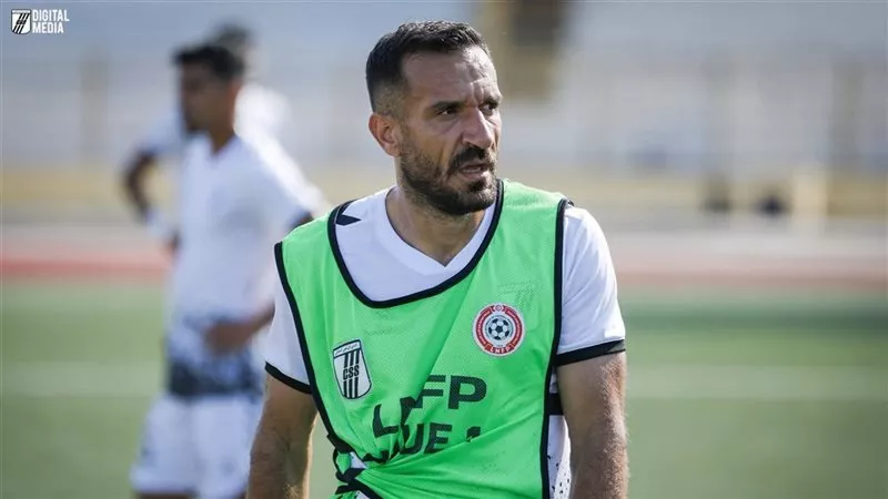 الصفاقسي يعلن إصابة علي معلول بشكل مفاجئ.. تفاصيل نارية 