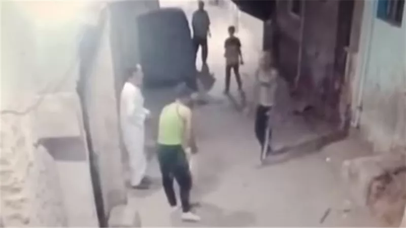 بلطجي المعصرة.. أشعل النار في جاره بسبب إيجار متأخر