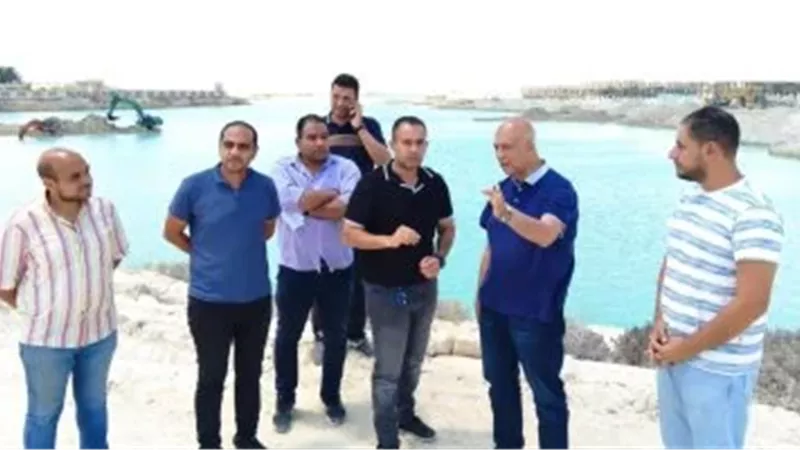 مسئولو 