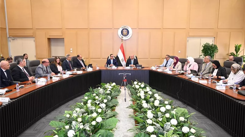 الوزير: رغم الانخفاض في أسعار الأسمنت نحتاج إلى جهود لاستمرار تراجع الأسمنت 