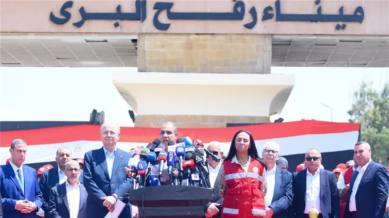 عاشور: زيارة الوفد المصري لمعبر رفح رسالة للعالم ضد مخطط التهجير للفلسطينيين