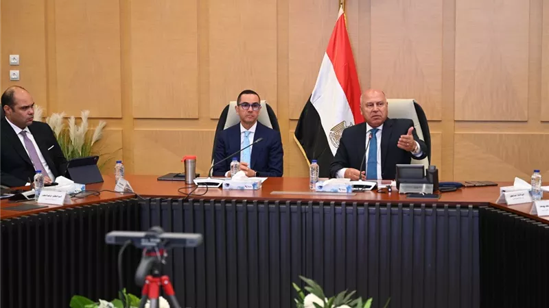 اقتصادية قناة السويس توقع اتفاقيتي تعاون مع شركاء يابانيين في مجالات الوقود 