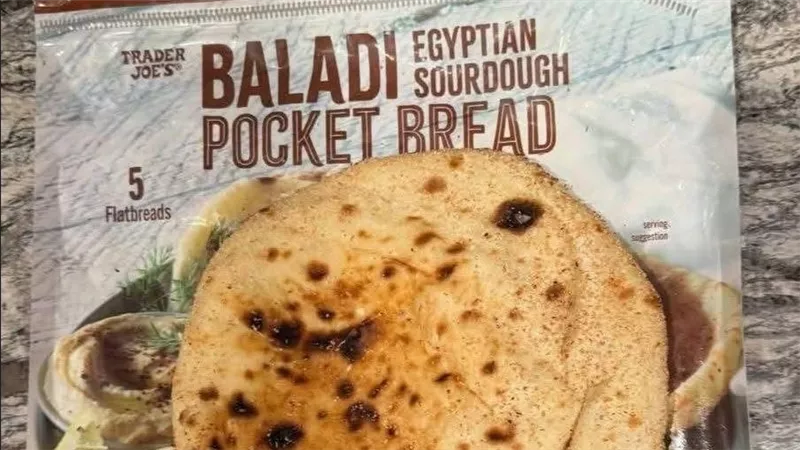 العيش البلدي المصري يغزو أمريكا عبر متاجر Trader Joe’s